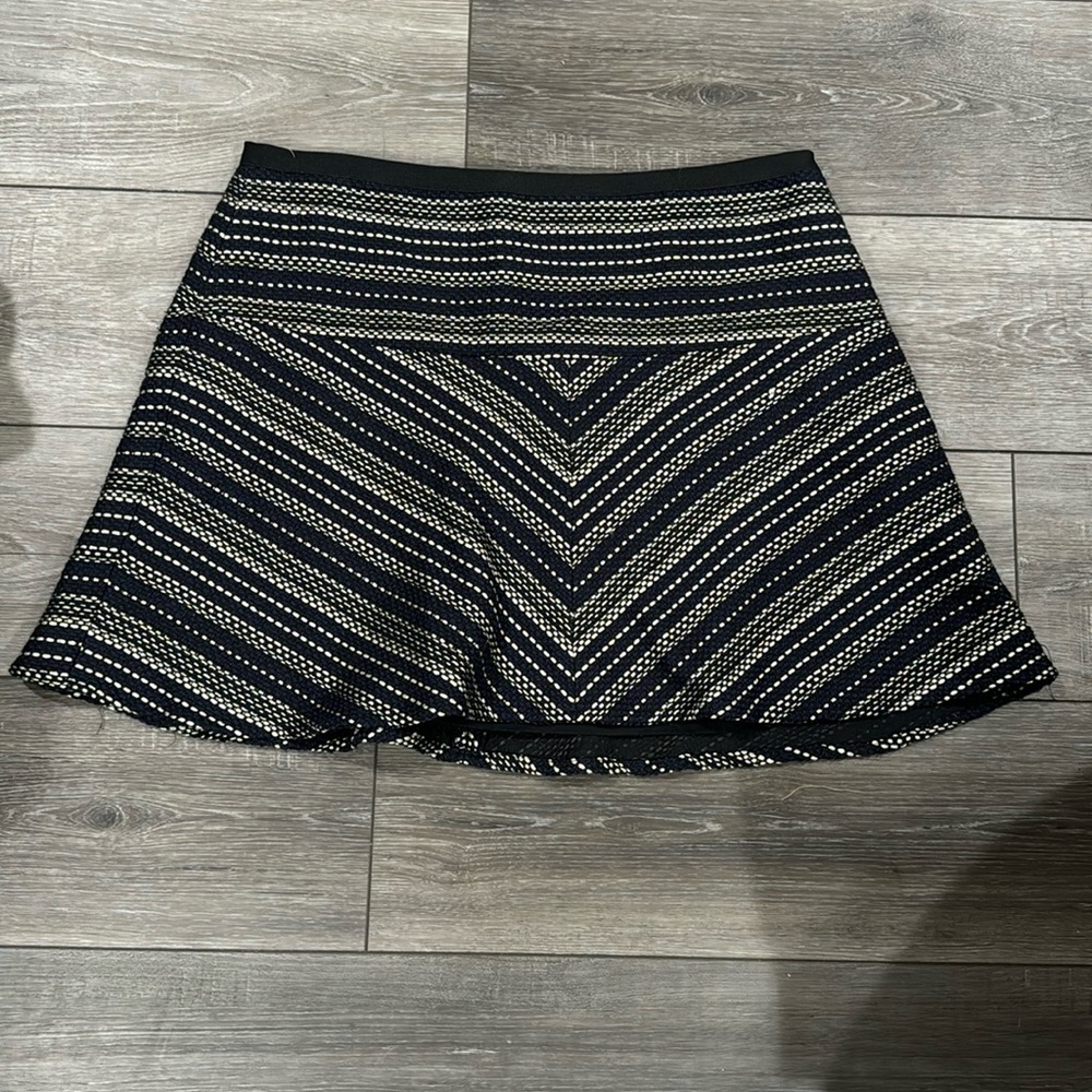 BCBGMAXAZRIA Women's Lucy Metallic Striped‎ Skirt